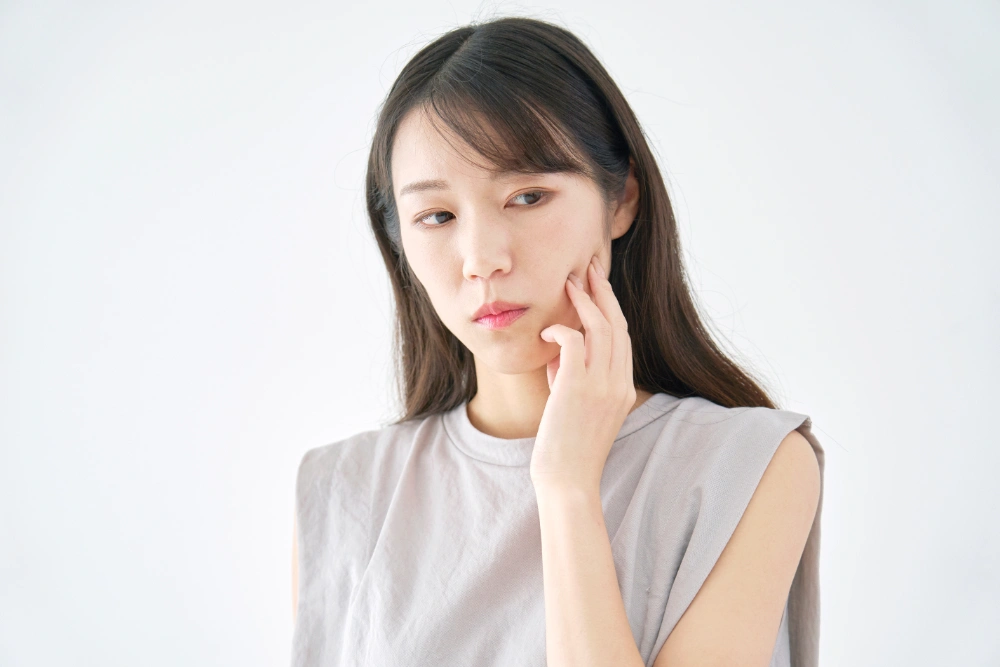 顎関節症は噛み合わせの悪さが原因？